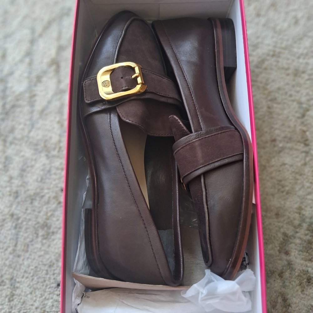 Brown and Gold Leather Flats with Classic Loafer Design